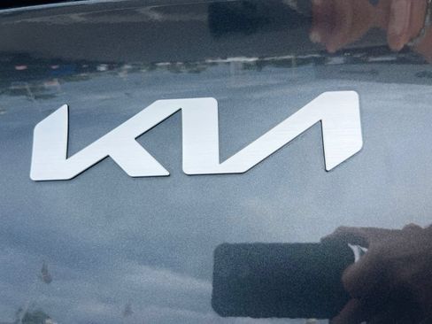 Used 2026 Kia Sportage LX FWD image 23
