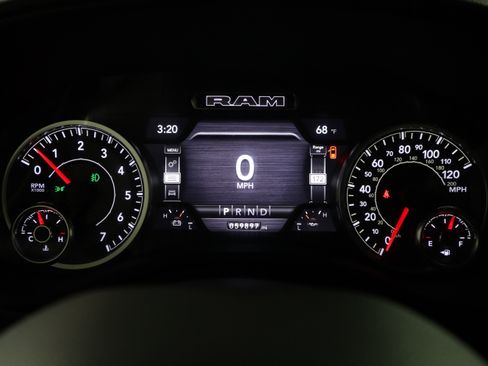 Used 2022 RAM 1500 Big Horn image 18