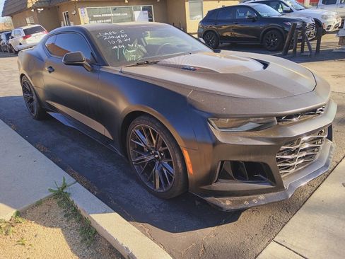 Used 2017 Chevrolet Camaro ZL1 image 2
