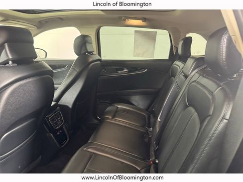 Certified 2023 Lincoln Nautilus Reserve w/ Equipment Group 201A image 30