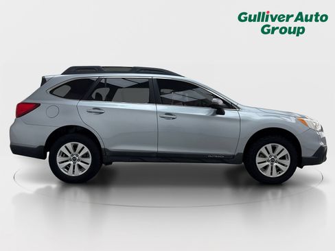 Used 2015 Subaru Outback 2.5i Premium AWD/4WD image 10