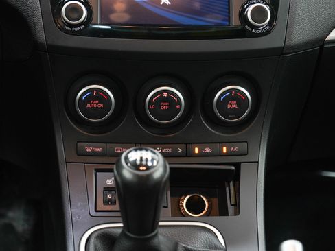 Used 2013 MAZDA MAZDA3 i Grand Touring FWD image 18