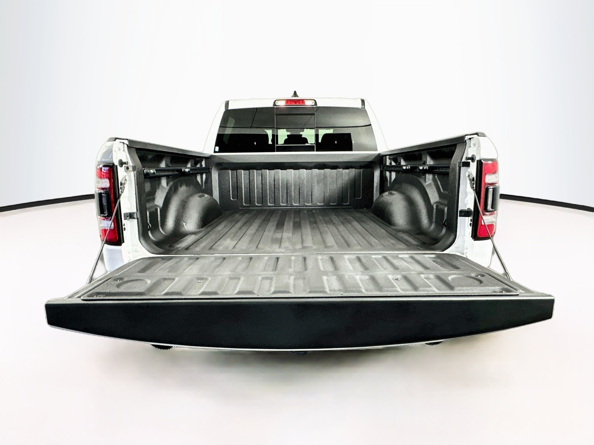 Used 2023 RAM 1500 Big Horn AWD/4WD image 30