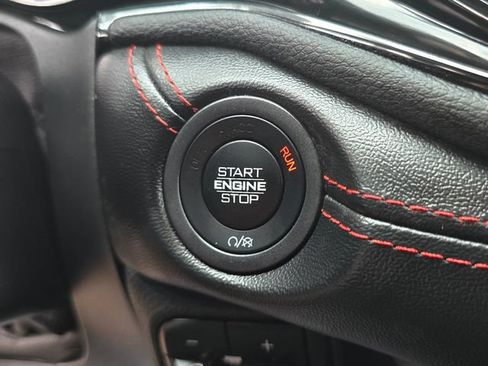 Certified 2025 Dodge Durango GT AWD/4WD image 18