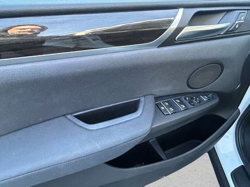 Used 2017 BMW X3 xDrive28i image 9