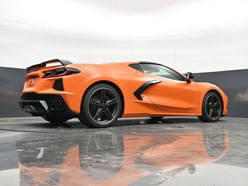 Used 2024 Chevrolet Corvette Stingray Premium Cpe w/ Z51 Performance Package RWD image 39