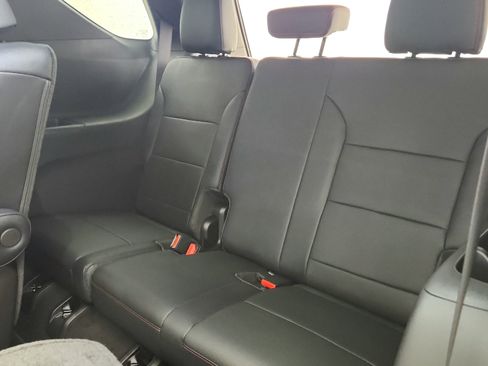 New 2026 Chevrolet Traverse Z71 w/ Driver Confidence Package image 22