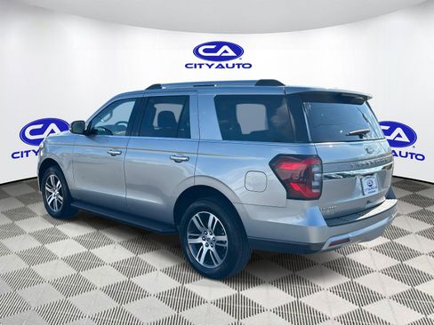 Used 2024 Ford Expedition Limited AWD/4WD image 5