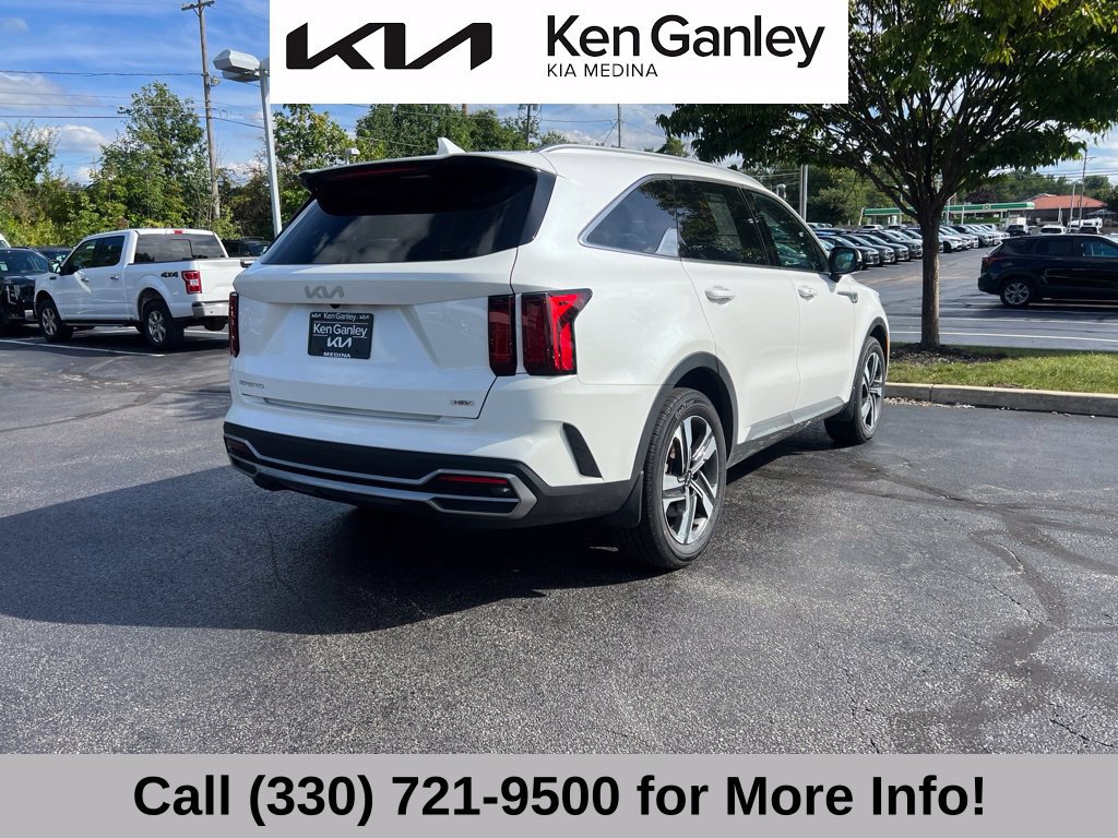 Certified 2023 Kia Sorento EX AWD/4WD image 9