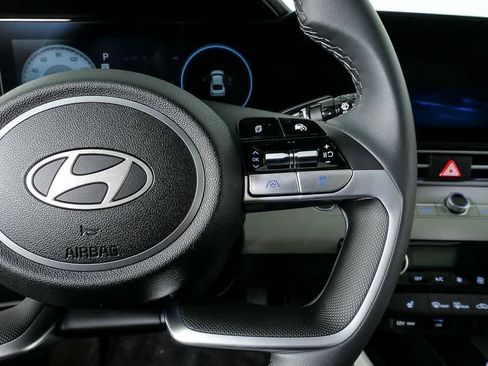 New 2026 Hyundai Elantra Limited image 43