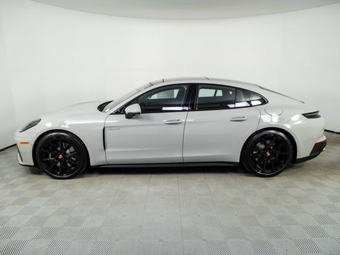 New 2026 Porsche Panamera 4 E-Hybrid image 2