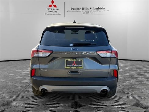 Used 2022 Ford Escape SEL image 6