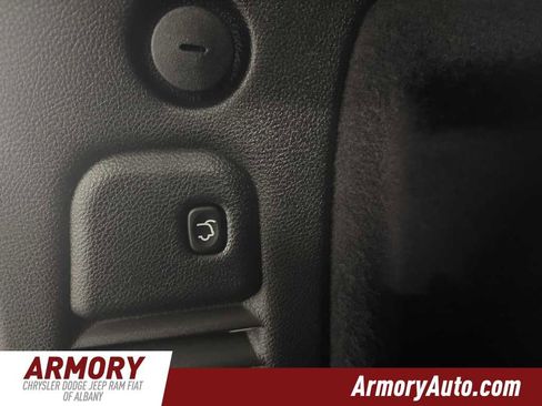 Used 2022 Dodge Durango R/T image 29