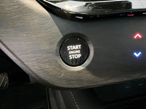 New 2026 Nissan Murano SV image 14