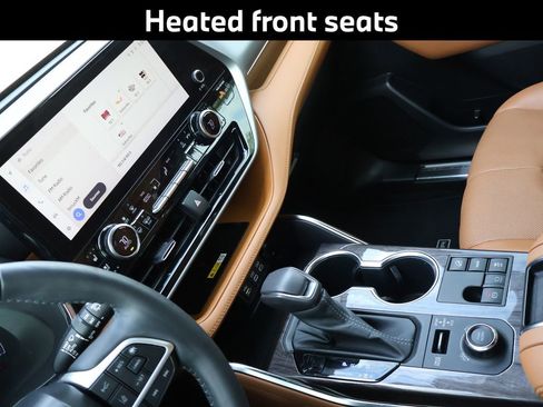 Used 2023 Toyota Highlander Platinum image 23