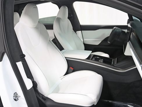 Used 2023 Tesla Model X Plaid AWD/4WD image 31