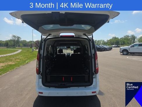 Used 2022 Ford Transit Connect XLT FWD image 12