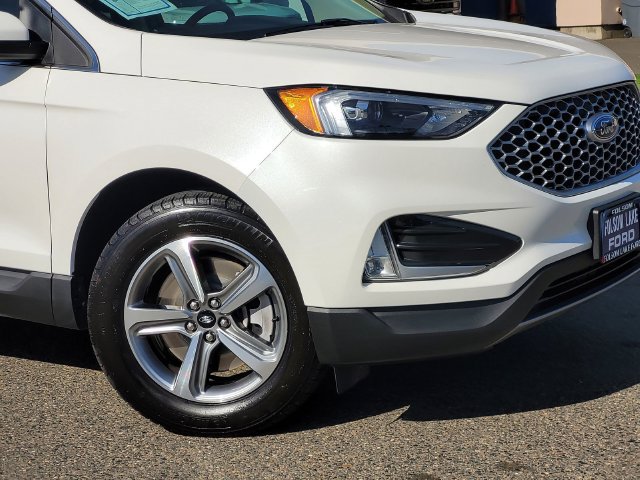 Certified 2024 Ford Edge SEL w/ Convenience Package AWD/4WD image 6
