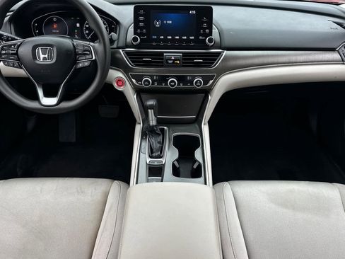 Used 2018 Honda Accord LX image 4