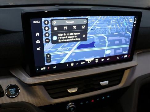 New 2026 Ford Explorer Active image 22