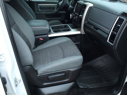 Used 2015 RAM 1500 Lone Star AWD/4WD image 20