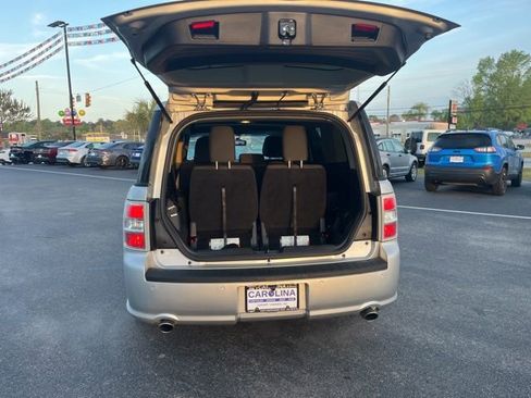 Used 2019 Ford Flex SE image 31