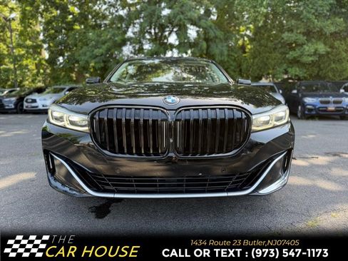 Used 2021 BMW 740i RWD image 13