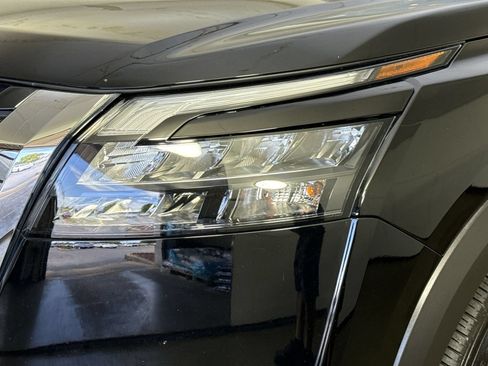 Certified 2024 Nissan Pathfinder SV AWD/4WD image 31