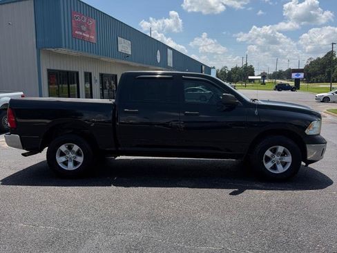 Used 2013 RAM 1500 Tradesman w/ Popular Equipment Group AWD/4WD image 3