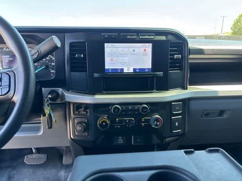Used 2024 Ford F250 XL w/ STX Appearance Package AWD/4WD image 18