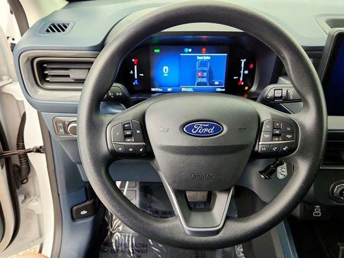 Used 2025 Ford Maverick XL FWD image 13