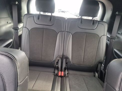 Used 2025 Jeep Grand Cherokee L Altitude image 24