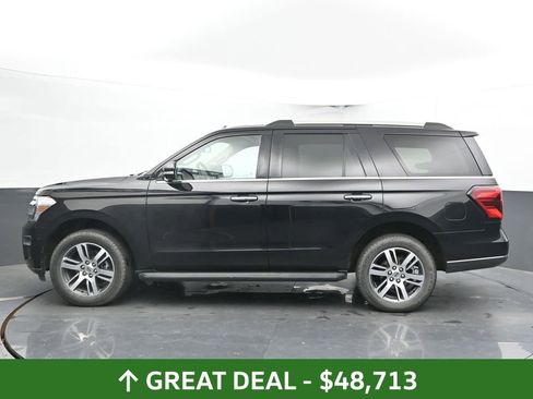 Used 2024 Ford Expedition Limited image 9