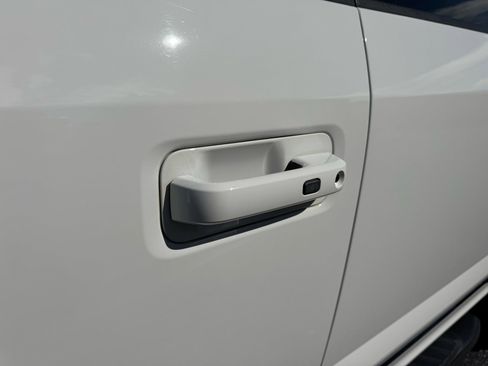 Used 2017 Ford F150 Lariat w/ Equipment Group 502A Luxury image 33