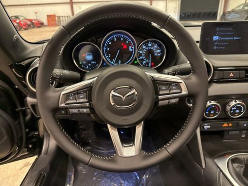 New 2025 MAZDA MX-5 Miata RF Grand Touring w/ Weather Package image 11
