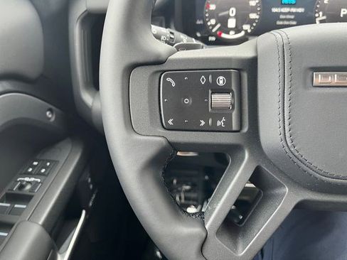 New 2026 Land Rover Defender 110 V8 AWD/4WD image 27