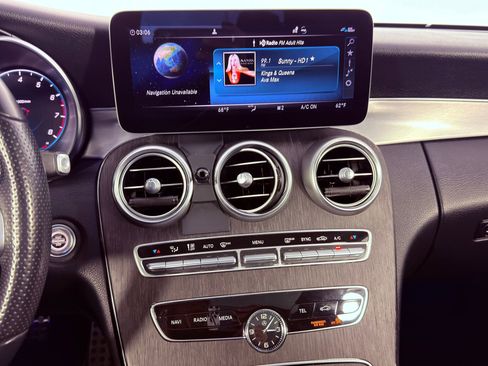 Used 2020 Mercedes-Benz C 300 Coupe image 23