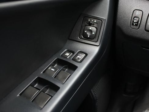 Used 2014 Mitsubishi Lancer Evolution GSR image 37