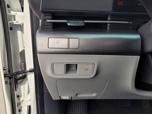 Used 2024 Hyundai Kona SEL image 24