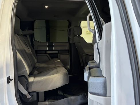 Used 2018 Ford F250 XLT AWD/4WD image 11