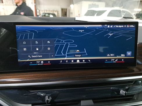 New 2026 BMW X5 xDrive50e w/ Executive Package AWD/4WD image 23