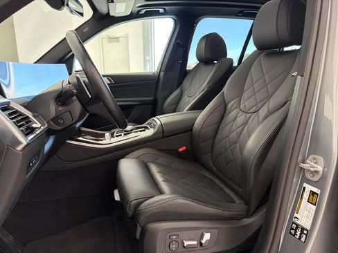Used 2026 BMW X5 xDrive40i AWD/4WD image 5