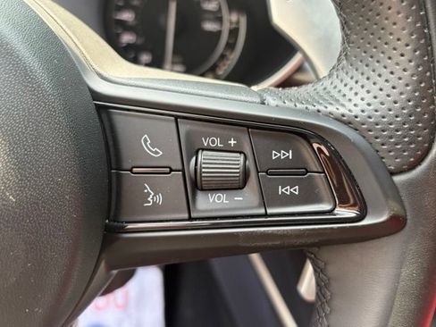 Used 2023 Alfa Romeo Stelvio Veloce AWD/4WD image 25