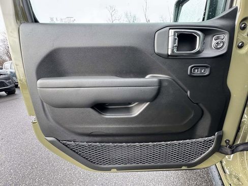 New 2026 Jeep Gladiator Willys image 27