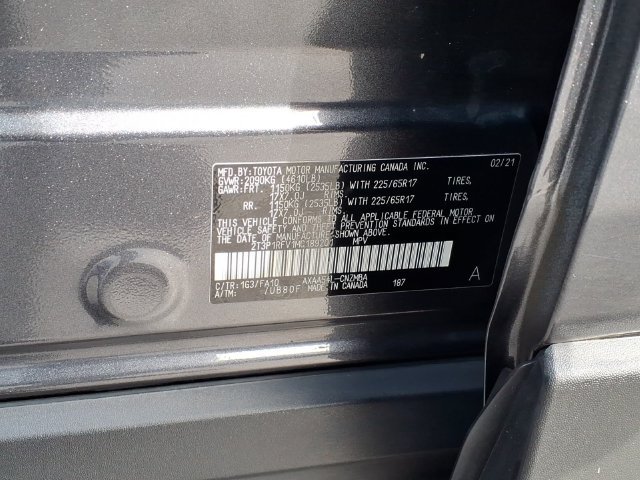 Certified 2021 Toyota RAV4 XLE w/ Convenience Package AWD/4WD image 31