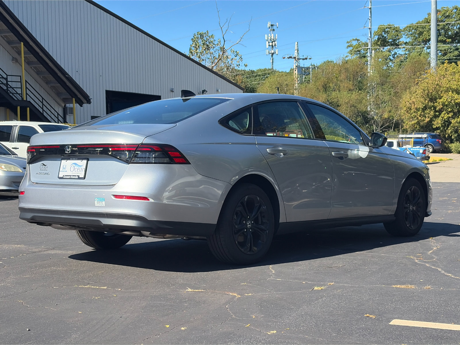 Used 2025 Honda Accord SE image 5