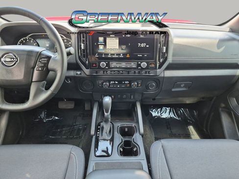Used 2026 Nissan Frontier SV w/ SV Convenience Package RWD image 10