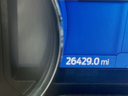 Used 2023 Ford Expedition XLT image 19