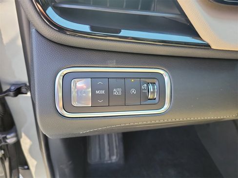 New 2026 Buick Enclave Preferred w/ Power Package image 21