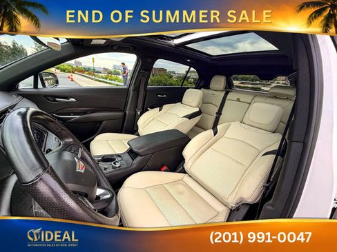 Used 2023 Cadillac XT4 Sport AWD/4WD image 46